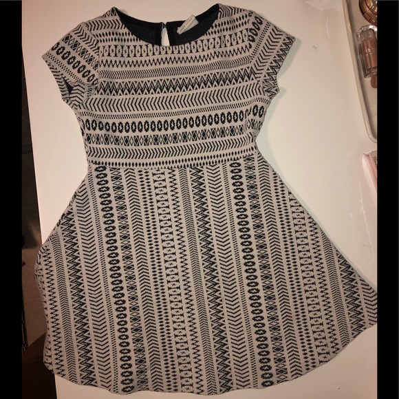 Girls Zara circle dress - Picture 1 of 1